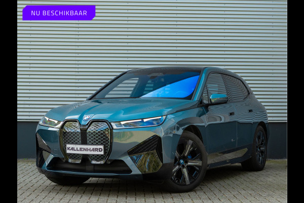 BMW iX xDrive40 - Sportpakket - Pano - Harman Kardon - Stoelventilatie - Driving Ass Prof