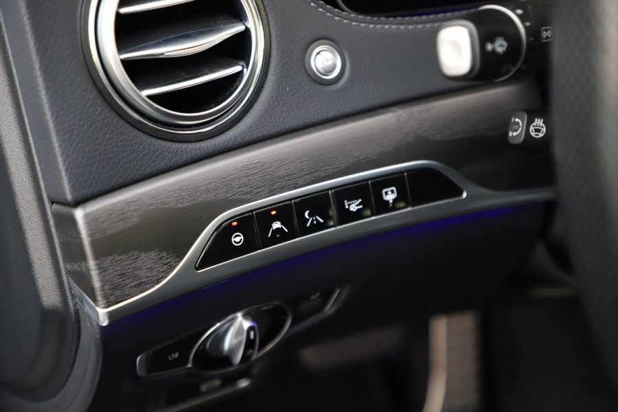 Mercedes-Benz S-Klasse 560e AMG Lang | 476PK | Massage | Luchtvering | Head-up | Chauffeurs-pakket | Sfeerverlichting | Keyless-go | 2019.