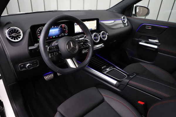 Mercedes-Benz GLA 250e AMG | 218PK | Pano | Sfeerverlichting | ACC | Widescreen | Stuurwielverw. | Trekhaak | Stoelverw. | 2025.