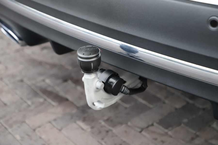 Mercedes-Benz GLA 250e AMG | 218PK | Pano | Sfeerverlichting | ACC | Widescreen | Stuurwielverw. | Trekhaak | Stoelverw. | 2025.