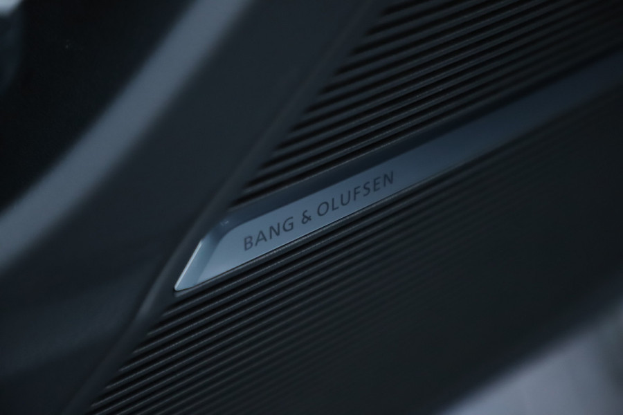 Audi RSQ8 4.0 TFSI quattro RSQ8-R ABT 1 of 125 | 740PK | Achterasbesturing | Luchtvering | Head-up | Carbon | Massage | B&O | Stuurwielver