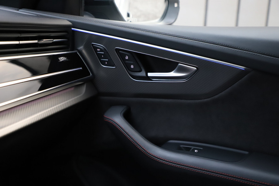 Audi RSQ8 4.0 TFSI quattro RSQ8-R ABT 1 of 125 | 740PK | Achterasbesturing | Luchtvering | Head-up | Carbon | Massage | B&O | Stuurwielver