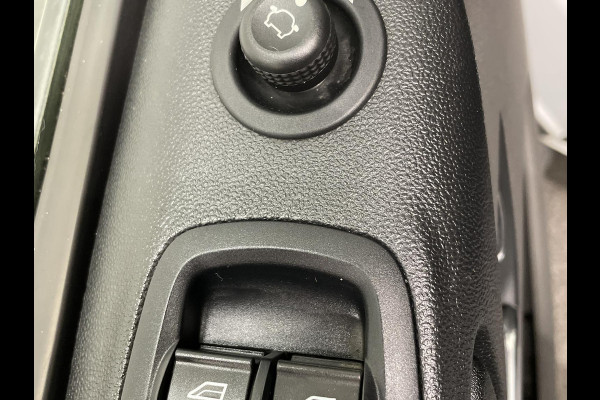 Ford Transit Custom 280 2.0 TDCI L1H1 Trend Airco Cruise Control Trekhaak Verwarmbare stoel & passagiersbank