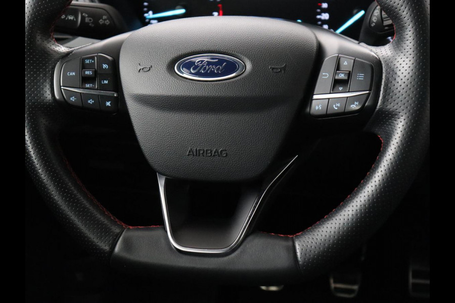 Ford Focus 1.0 EcoBoost ST Line | Panoramadak | Half leder | Trekhaak | Stoelverwarming | Carplay | Camera | Keyless | Navigatie | Climate control | Bluetooth | Parkeerhulp