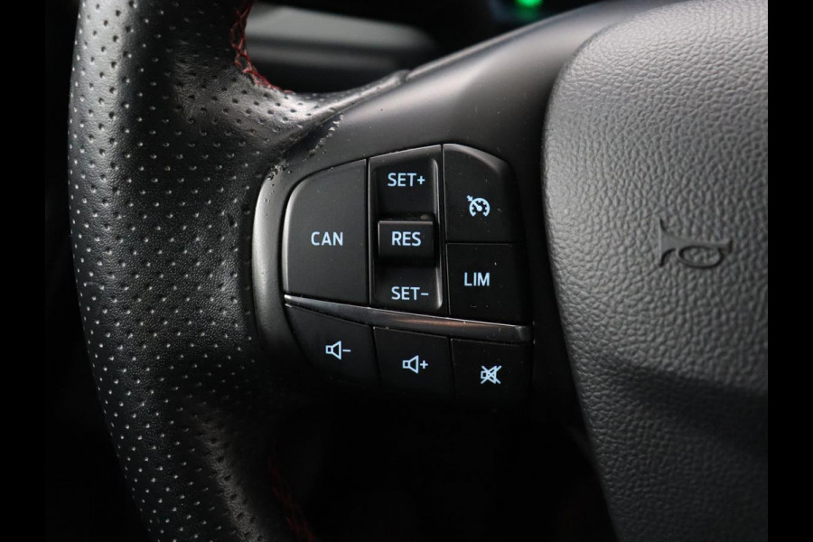 Ford Focus 1.0 EcoBoost ST Line | Panoramadak | Half leder | Trekhaak | Stoelverwarming | Carplay | Camera | Keyless | Navigatie | Climate control | Bluetooth | Parkeerhulp