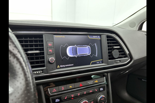 Seat Leon ST 1.8 TSI FR Business Intense(Goed OnderH, Panorama, Carplay, StoelV, Leder, Parkeersensoren V+A, Full Link, Etc)