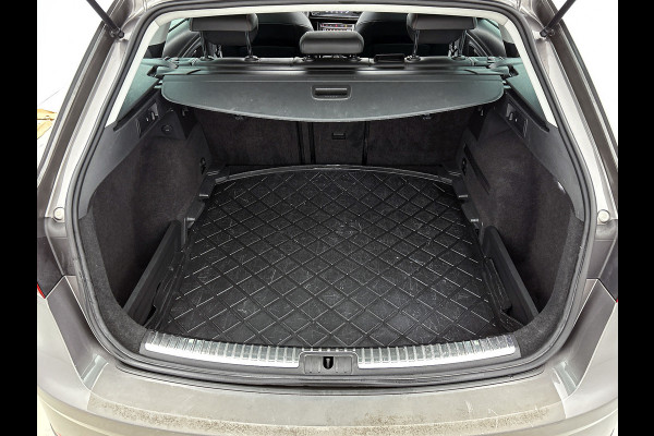 Seat Leon ST 1.8 TSI FR Business Intense(Goed OnderH, Panorama, Carplay, StoelV, Leder, Parkeersensoren V+A, Full Link, Etc)