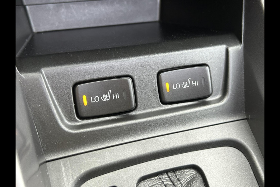 Suzuki Vitara 1.5 Hybrid Automaat Panorama Led Camera Pdc Stoelverwarming Lane Assist Keyless