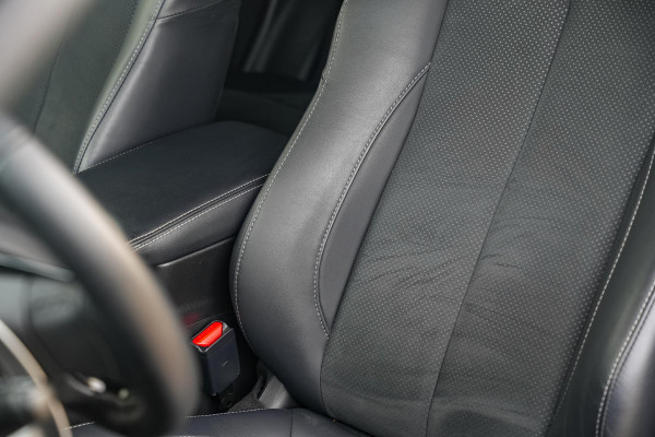 Mitsubishi Eclipse Cross 2.4 PHEV Intense+