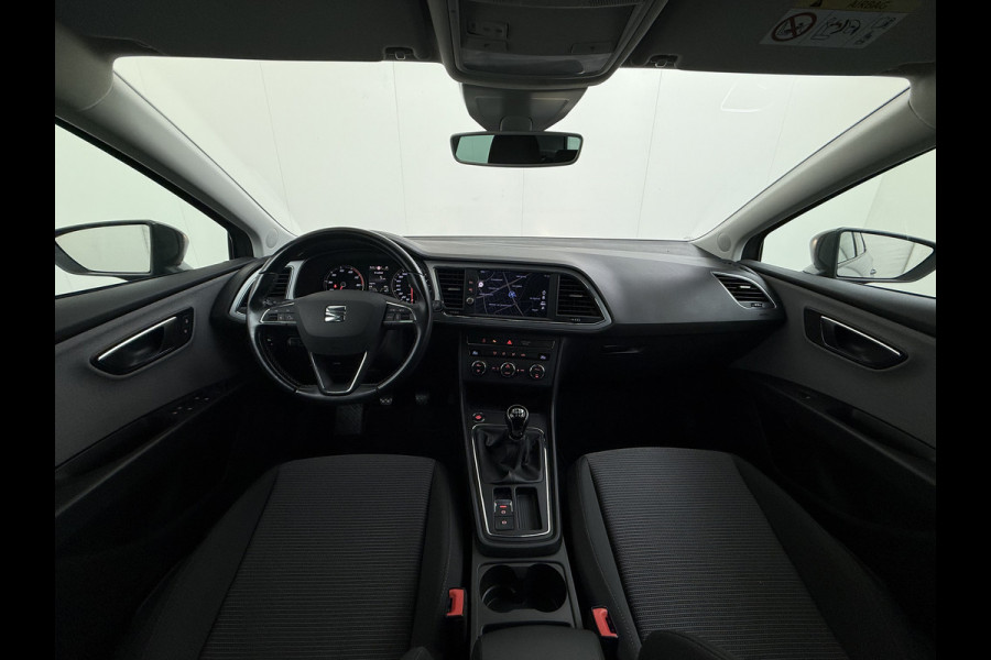 Seat Leon T116PK Navi Pdc-a+v Apple Carplay Android Cruise Control Ecc Style Business Intense Full-Link Lmv 16" Regen-Lichtsensor Isofix Keyless Mistlampen Priv.Glas Origineel Nederlandse Auto