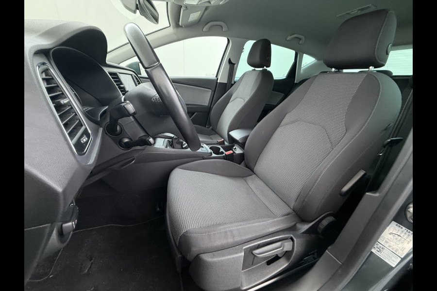 Seat Leon T116PK Navi Pdc-a+v Apple Carplay Android Cruise Control Ecc Style Business Intense Full-Link Lmv 16" Regen-Lichtsensor Isofix Keyless Mistlampen Priv.Glas Origineel Nederlandse Auto
