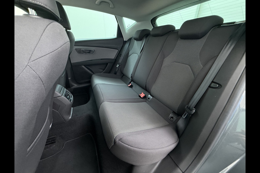 Seat Leon T116PK Navi Pdc-a+v Apple Carplay Android Cruise Control Ecc Style Business Intense Full-Link Lmv 16" Regen-Lichtsensor Isofix Keyless Mistlampen Priv.Glas Origineel Nederlandse Auto