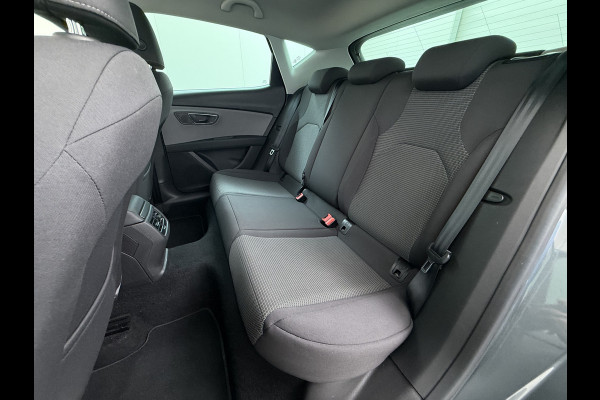 Seat Leon T116PK Navi Pdc-a+v Apple Carplay Android Cruise Control Ecc Style Business Intense Full-Link Lmv 16" Regen-Lichtsensor Isofix Keyless Mistlampen Priv.Glas Origineel Nederlandse Auto