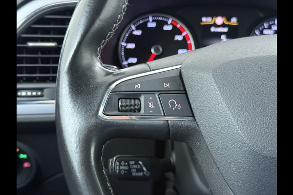Seat Leon T116PK Navi Pdc-a+v Apple Carplay Android Cruise Control Ecc Style Business Intense Full-Link Lmv 16" Regen-Lichtsensor Isofix Keyless Mistlampen Priv.Glas Origineel Nederlandse Auto