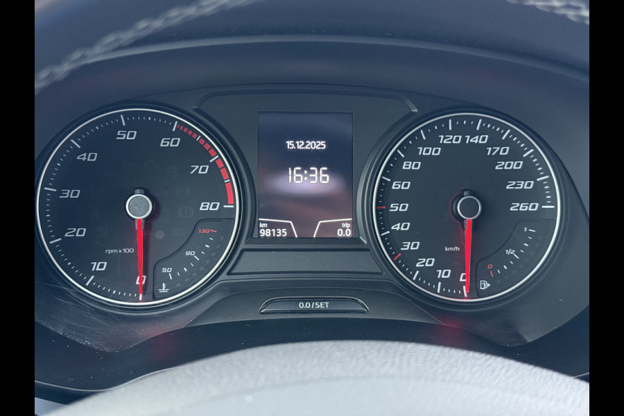 Seat Leon T116PK Navi Pdc-a+v Apple Carplay Android Cruise Control Ecc Style Business Intense Full-Link Lmv 16" Regen-Lichtsensor Isofix Keyless Mistlampen Priv.Glas Origineel Nederlandse Auto