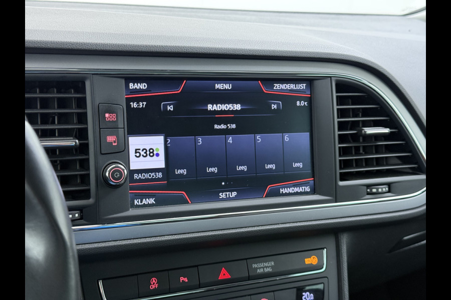 Seat Leon T116PK Navi Pdc-a+v Apple Carplay Android Cruise Control Ecc Style Business Intense Full-Link Lmv 16" Regen-Lichtsensor Isofix Keyless Mistlampen Priv.Glas Origineel Nederlandse Auto