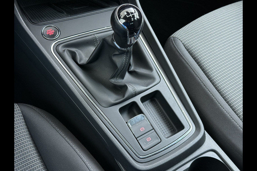 Seat Leon T116PK Navi Pdc-a+v Apple Carplay Android Cruise Control Ecc Style Business Intense Full-Link Lmv 16" Regen-Lichtsensor Isofix Keyless Mistlampen Priv.Glas Origineel Nederlandse Auto