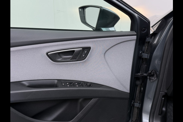 Seat Leon T116PK Navi Pdc-a+v Apple Carplay Android Cruise Control Ecc Style Business Intense Full-Link Lmv 16" Regen-Lichtsensor Isofix Keyless Mistlampen Priv.Glas Origineel Nederlandse Auto