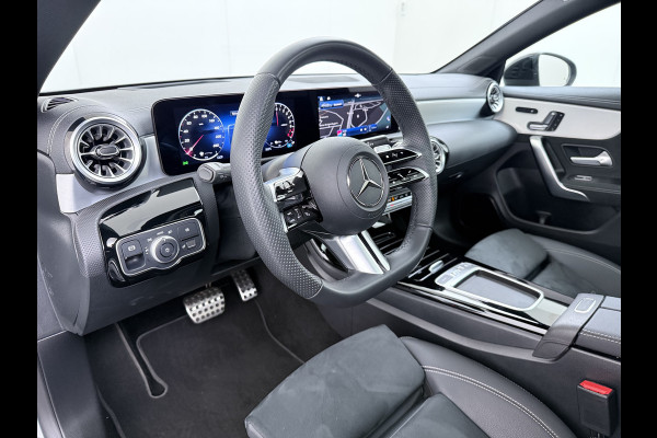 Mercedes-Benz CLA-Klasse 250 e AMG line | Alpinegrijs Pano HUD Memory 360 Camera