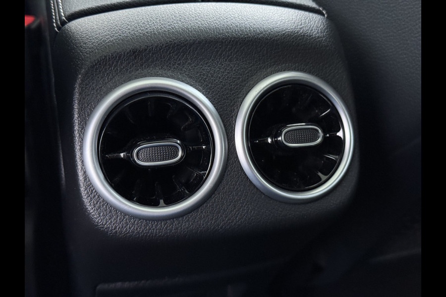 Mercedes-Benz CLA-Klasse 250 e AMG line | Alpinegrijs Pano HUD Memory 360 Camera