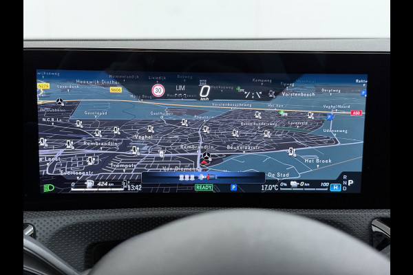 Mercedes-Benz CLA-Klasse 250 e AMG line | Alpinegrijs Pano HUD Memory 360 Camera