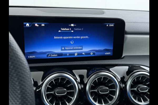 Mercedes-Benz CLA-Klasse 250 e AMG line | Alpinegrijs Pano HUD Memory 360 Camera