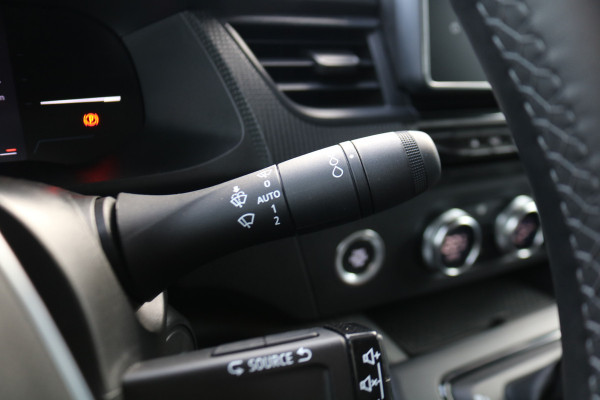 Renault Kangoo 1.5 Blue dCi 115 Extra L2 Automaat Store Van inrichting