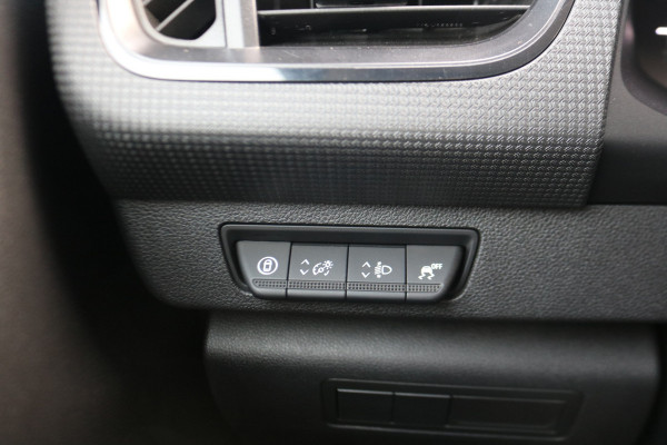 Renault Kangoo 1.5 Blue dCi 115 Extra L2 Automaat Store Van inrichting