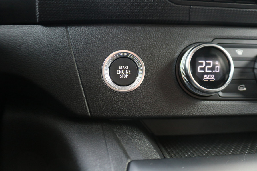 Renault Kangoo 1.5 Blue dCi 115 Extra L2 Automaat Store Van inrichting