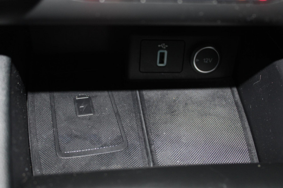 Ford Focus 1.0 EcoBoost Titanium Business | Winter Pack | Adaptive cruise control | Bang&Olufsen | Camera | 17 inch | FULL Led koplampen