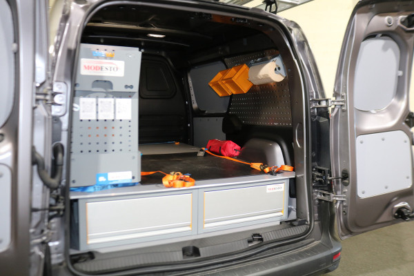 Renault Kangoo 1.5 Blue dCi 115 Extra L2 Automaat Store Van inrichting