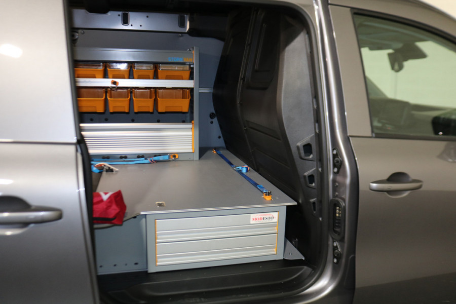 Renault Kangoo 1.5 Blue dCi 115 Extra L2 Automaat Store Van inrichting