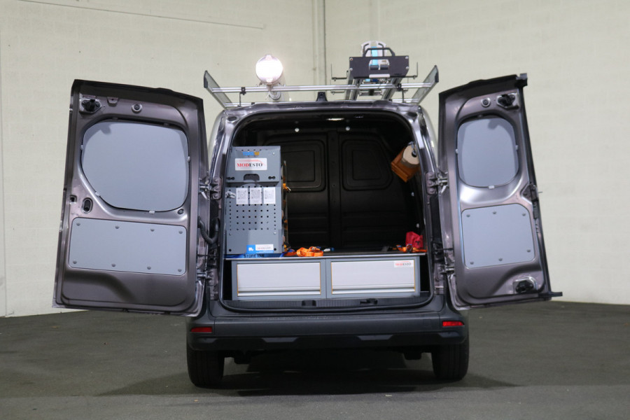 Renault Kangoo 1.5 Blue dCi 115 Extra L2 Automaat Store Van inrichting