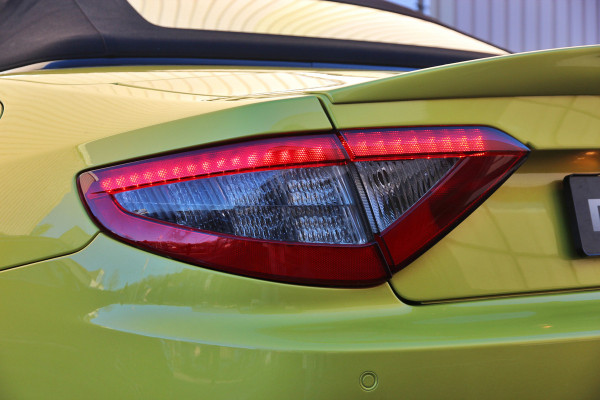 Maserati GranCabrio 4.7 Sport | AM Kleur | 1-1 | Carbon | Carplay