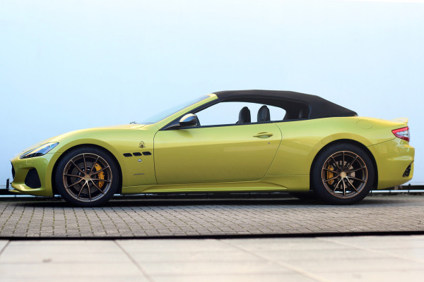 Maserati GranCabrio 4.7 Sport | AM Kleur | 1-1 | Carbon | Carplay