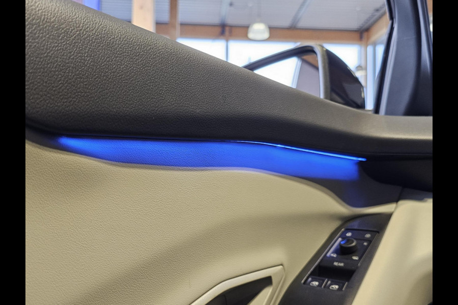 Ford Explorer Premium Extended Range RWD 77 kWh 286 pk | Vol leder | Panoramadak | 20'' velgen | Head-up display | Rondom camera etc.