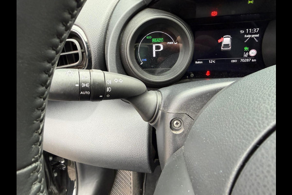 Toyota Yaris Dynamic 1.5 Hybrid AUTOMAAT | NAVI |