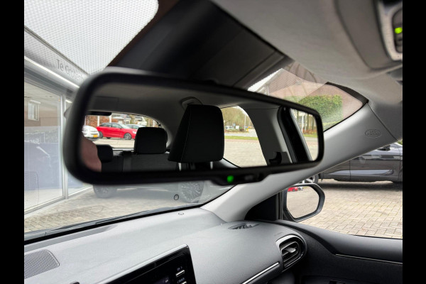 Toyota Yaris Dynamic 1.5 Hybrid AUTOMAAT | NAVI |