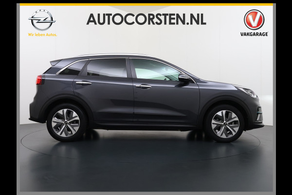 Kia e-Niro 64kWh Leer+Elek.Stoel+Memory+Gekoeld Warmtepomp ExecutiveLine JBL®-Hifi Adap.Cruise Camera Navi Ecc Pdc Stoelverwarming-Koeling SOH 100% Stuurverwarming  Keyless Blind Spot Lane Assist Led Lmv 17" 1e Eigenaar Origineel Nederlandse Auto € 48.000,- nieuw