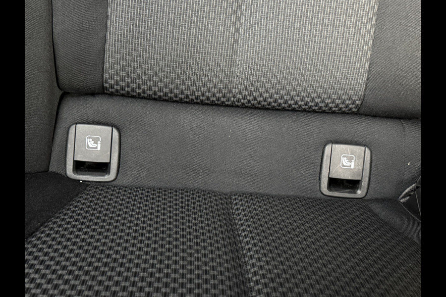 BMW 1-serie 116i Business Edition | Zwarte grill | Apple Carplay | DAB+ | PDC V+A