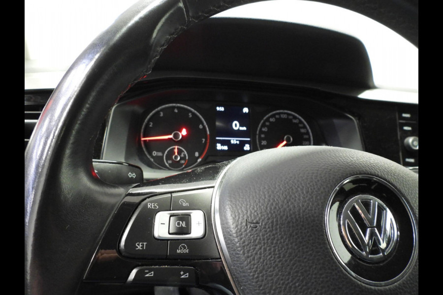 Volkswagen Polo 1.0 MPI R-Line NAVI-APP/AIRCO/CRUISE/15"LMV!