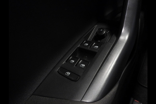 Volkswagen Polo 1.0 MPI R-Line NAVI-APP/AIRCO/CRUISE/15"LMV!