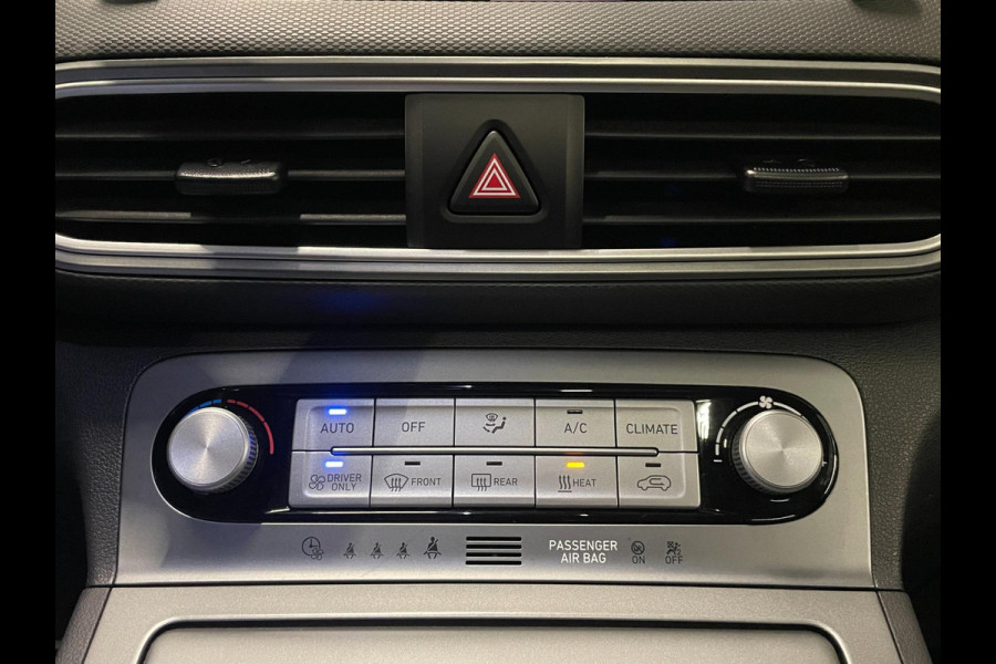 Hyundai Kona EV Fashion 64 kWh|100% SOH|FACELIFT|3-FASE|DAKJE|HEAD-UP|ACC|CAMERA|CARPLAY|NAVI|NL- AUTO|NAP|INCL. BTW|1e EIG.|