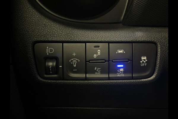 Hyundai Kona EV Fashion 64 kWh|100% SOH|FACELIFT|3-FASE|DAKJE|HEAD-UP|ACC|CAMERA|CARPLAY|NAVI|NL- AUTO|NAP|INCL. BTW|1e EIG.|