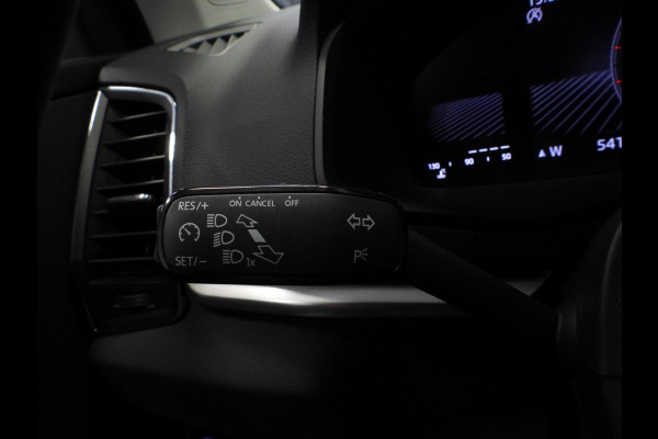 Škoda Karoq 1.0 TSI Ambition NAVI/CAMERA/CLIMA/LED/16"LMV!