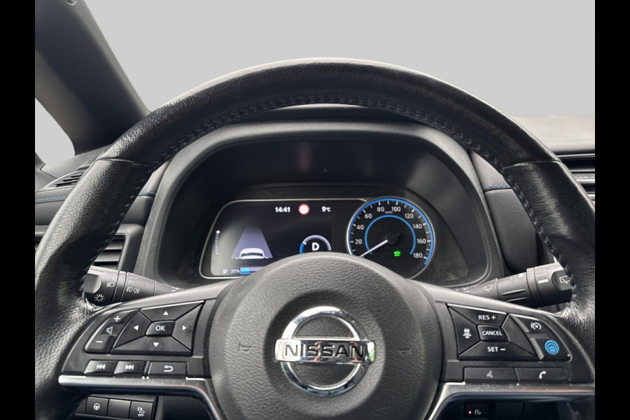 Nissan Leaf Tekna 40 kWh Pro-pilot | camera rondom | Bose | stuurverwarming
