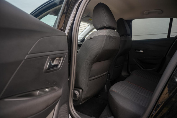 Peugeot 208 1.2 PureTech Active Pack cruise control apple carplay andriod auto dealer onderhouden