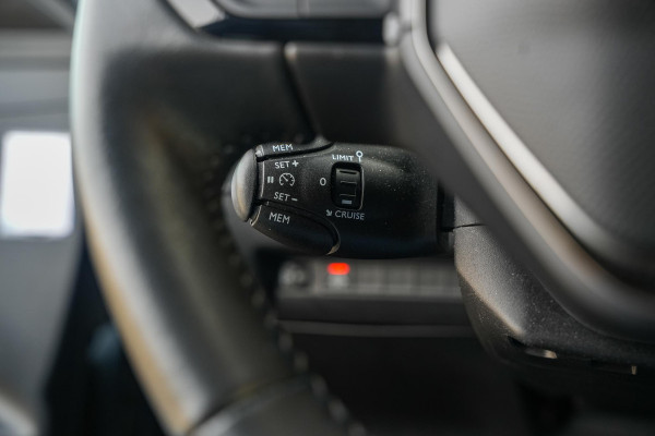 Peugeot 208 1.2 PureTech Active Pack cruise control apple carplay andriod auto dealer onderhouden