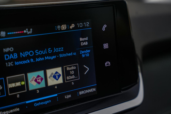 Peugeot 208 1.2 PureTech Active Pack cruise control apple carplay andriod auto dealer onderhouden