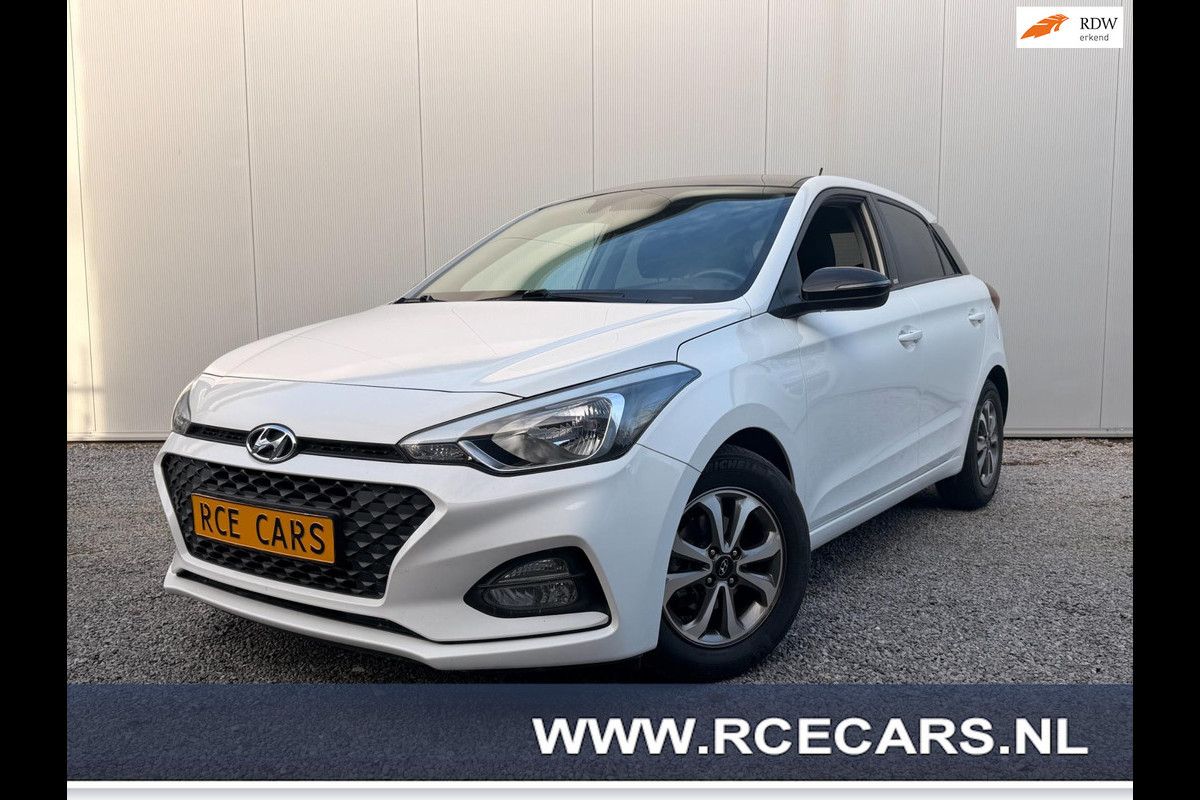 Hyundai i20 1.2 HP i-Motion Premium Stoel-stuurverw carplay camera cruise D.A.B Dealer Onderhouden !!!